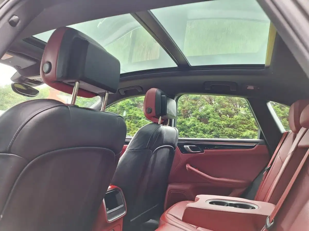 2015-porsche-macan-30td-s-big-14