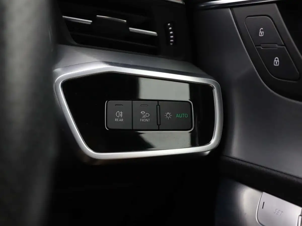 2021-audi-a6-avant-20-40-tdi-s-line-big-34