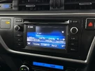 2014-toyota-auris-16-excel-hatchback-small-23