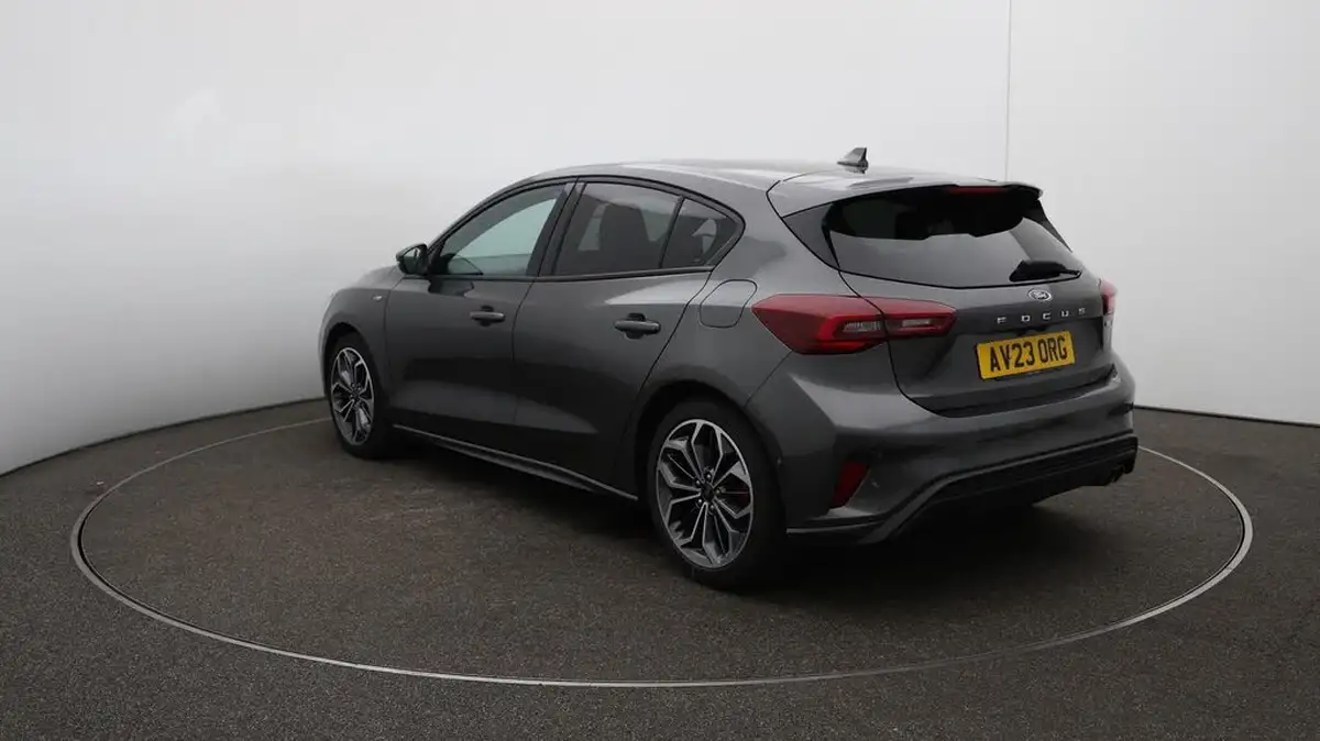 2023-ford-focus-10t-st-line-x-125ps-hybrid-mhev-hatchback-powershift-big-62