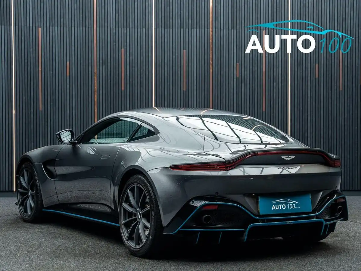 2018-aston-martin-vantage-40-v8-vantage-big-2