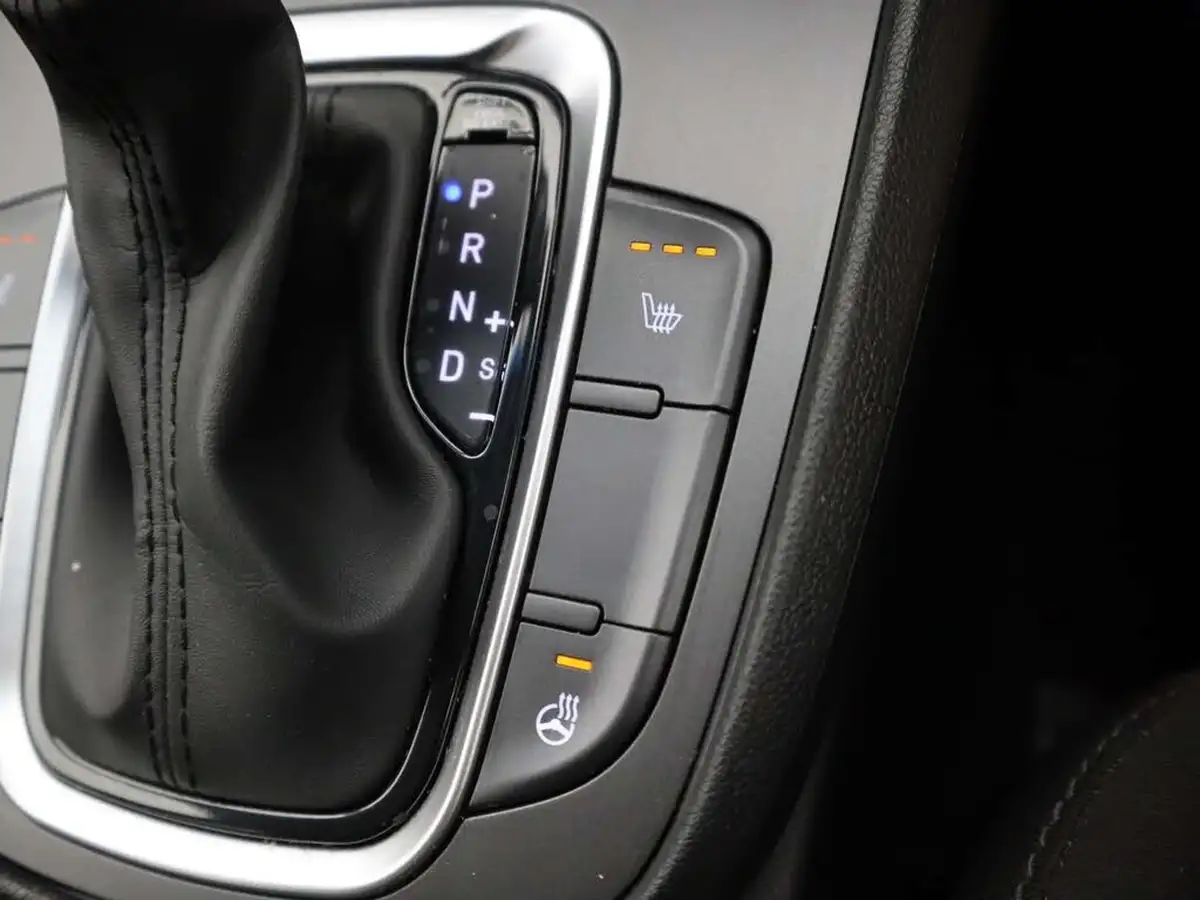 2022-hyundai-kona-16-gdi-premium-big-31