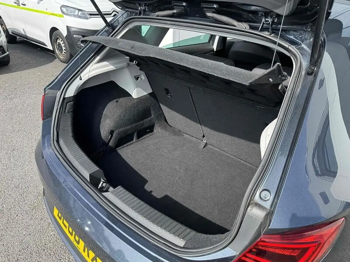 2018-seat-leon-15-tsi-evo-fr-130ps-hatchback-big-19