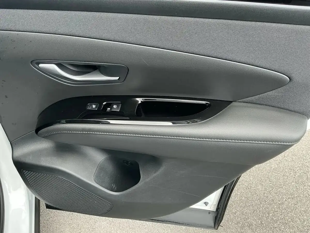 2022-hyundai-tucson-16-t-gdi-ultimate-230ps-hybrid-auto-big-15