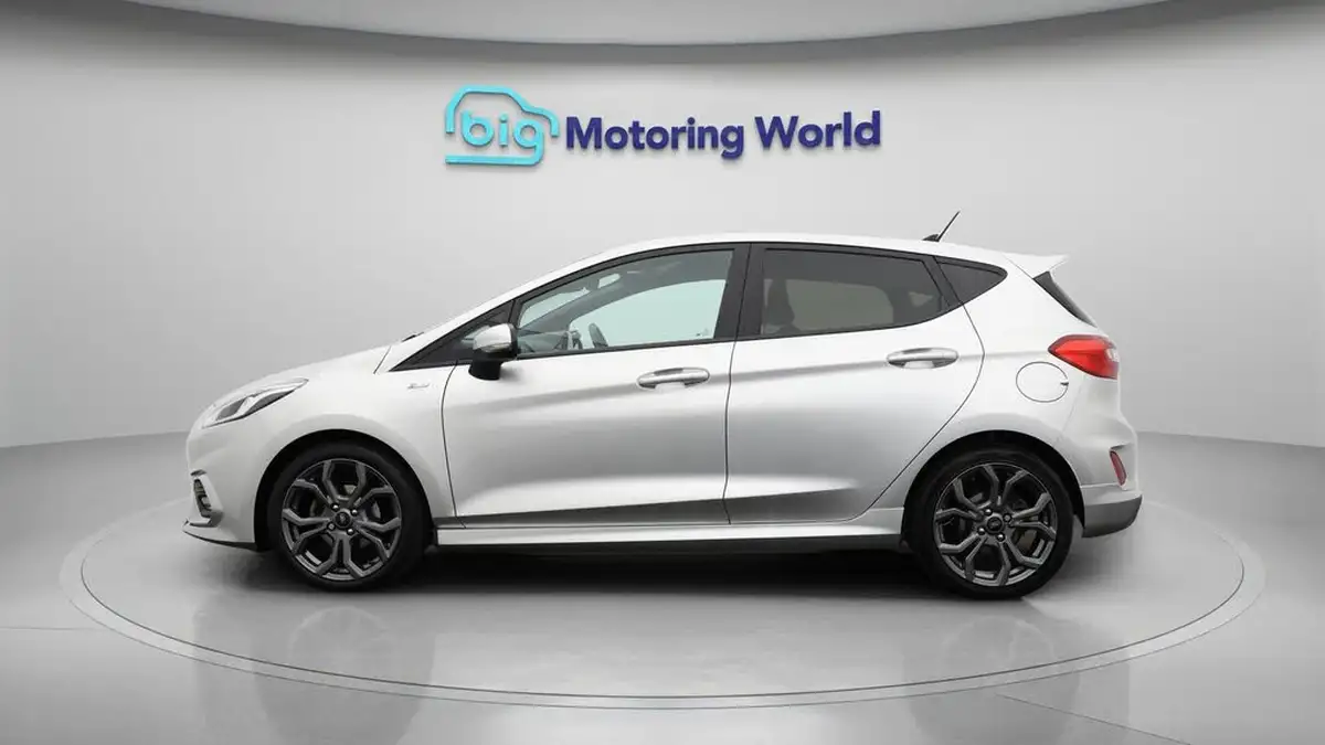 2019-ford-fiesta-10t-st-line-140ps-ss-5d-big-4