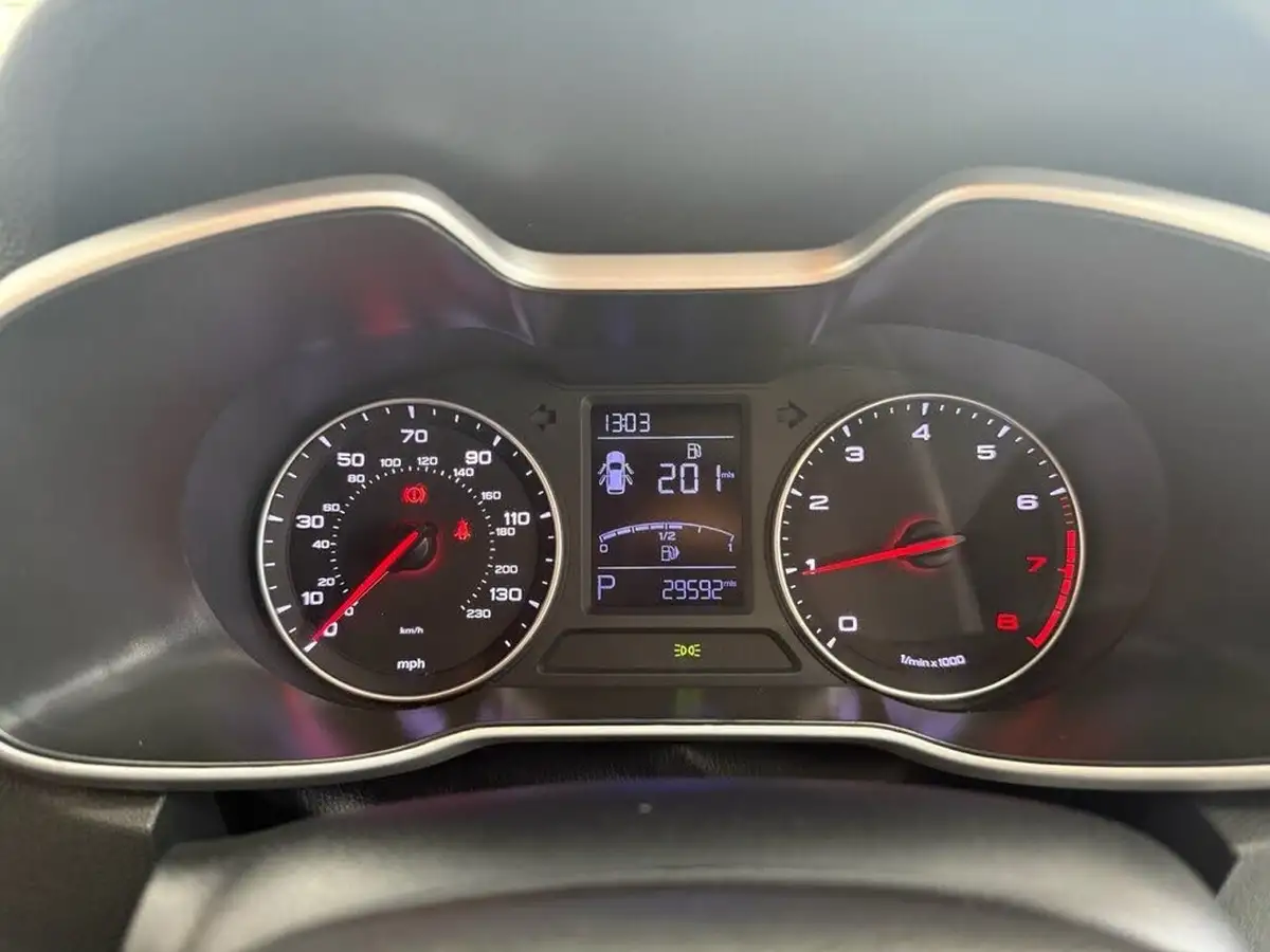 2020-mg-zs-suv-10t-gdi-exclusive-111ps-big-29
