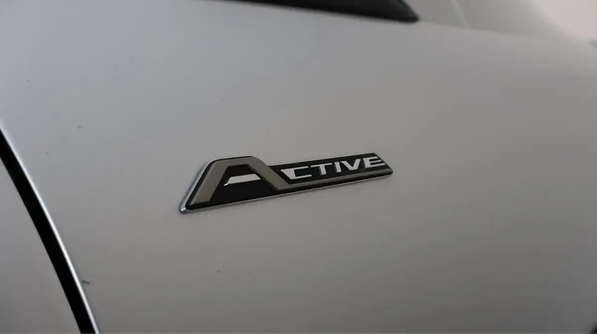 2020-ford-fiesta-big-23