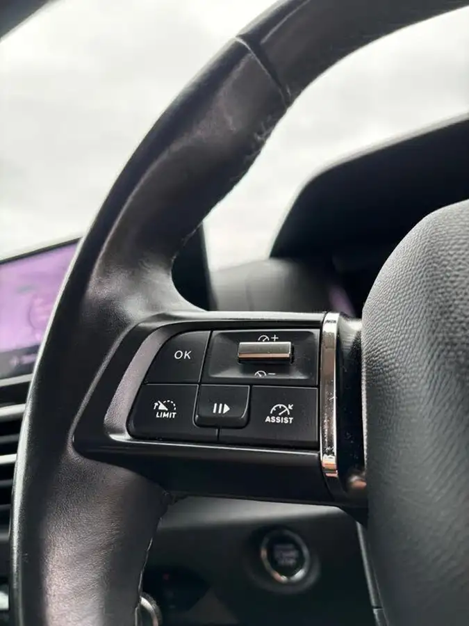 2022-citroen-c4-12-puretech-shine-130ps-big-14