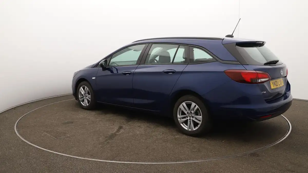 2021-vauxhall-astra-15-turbo-d-business-edition-nav-122ps-estate-big-61