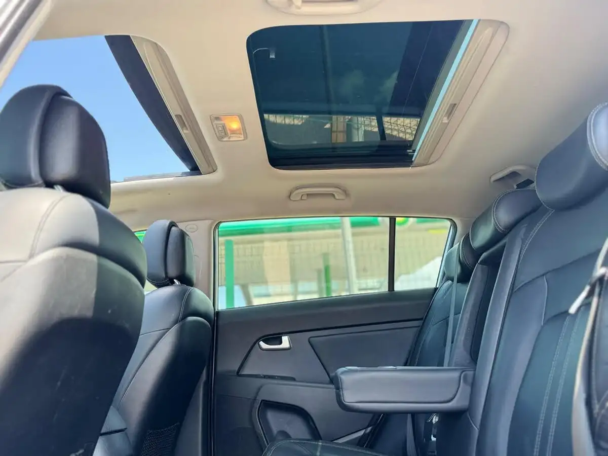 2012-kia-sportage-20td-kx-3-big-30