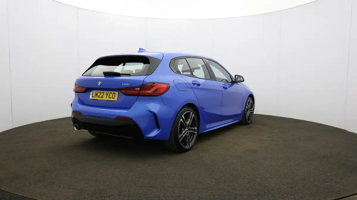 2022-bmw-1-series-15-118i-m-sport-lcp-dct-big-60