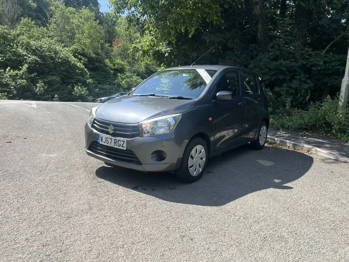 2017-suzuki-celerio-10-sz2-big-0