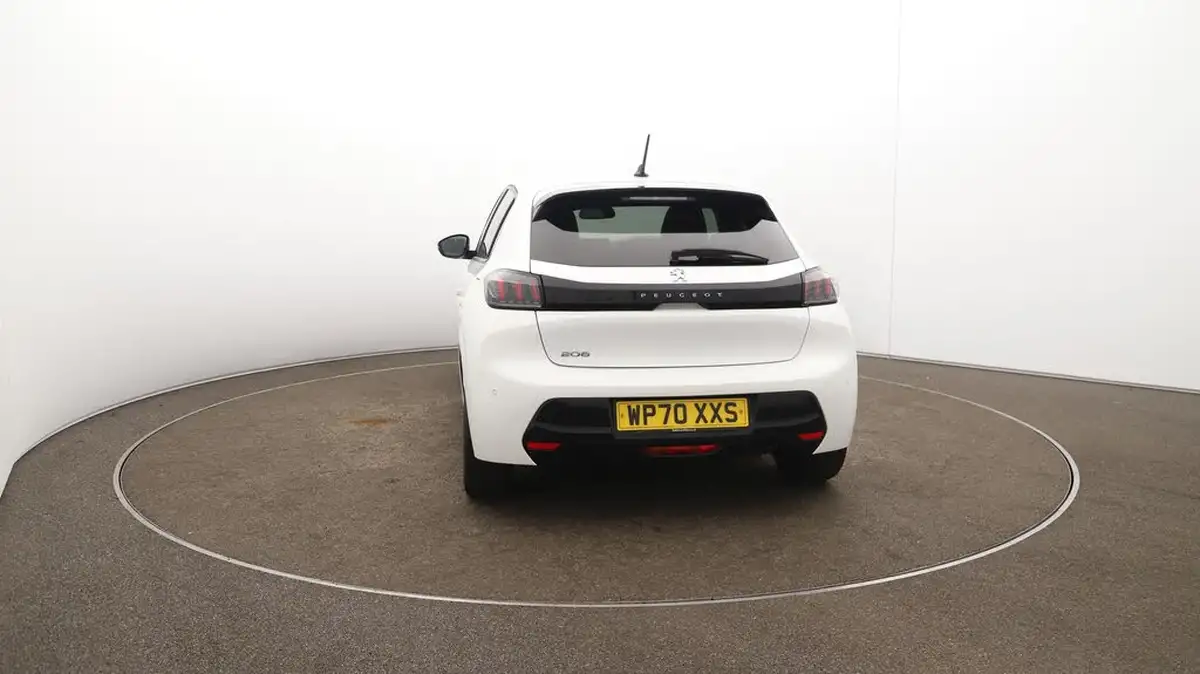 2020-peugeot-208-12-puretech-allure-premium-100bhp-big-60