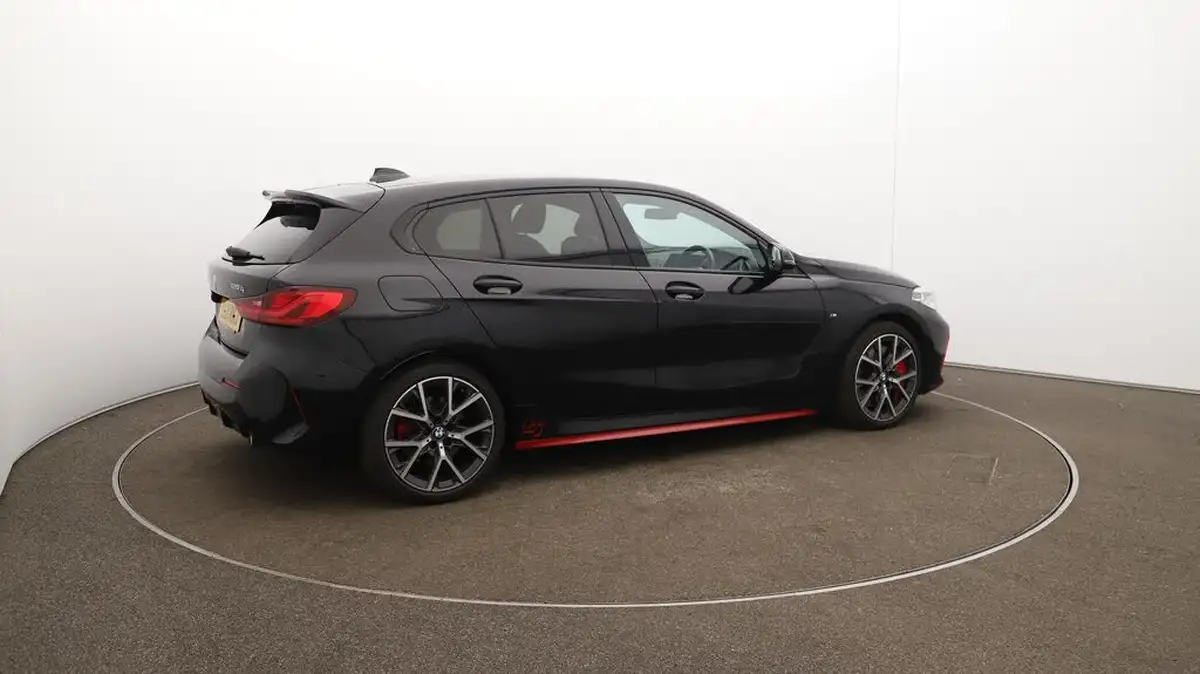 2021-bmw-1-series-20-128ti-lcp-big-53