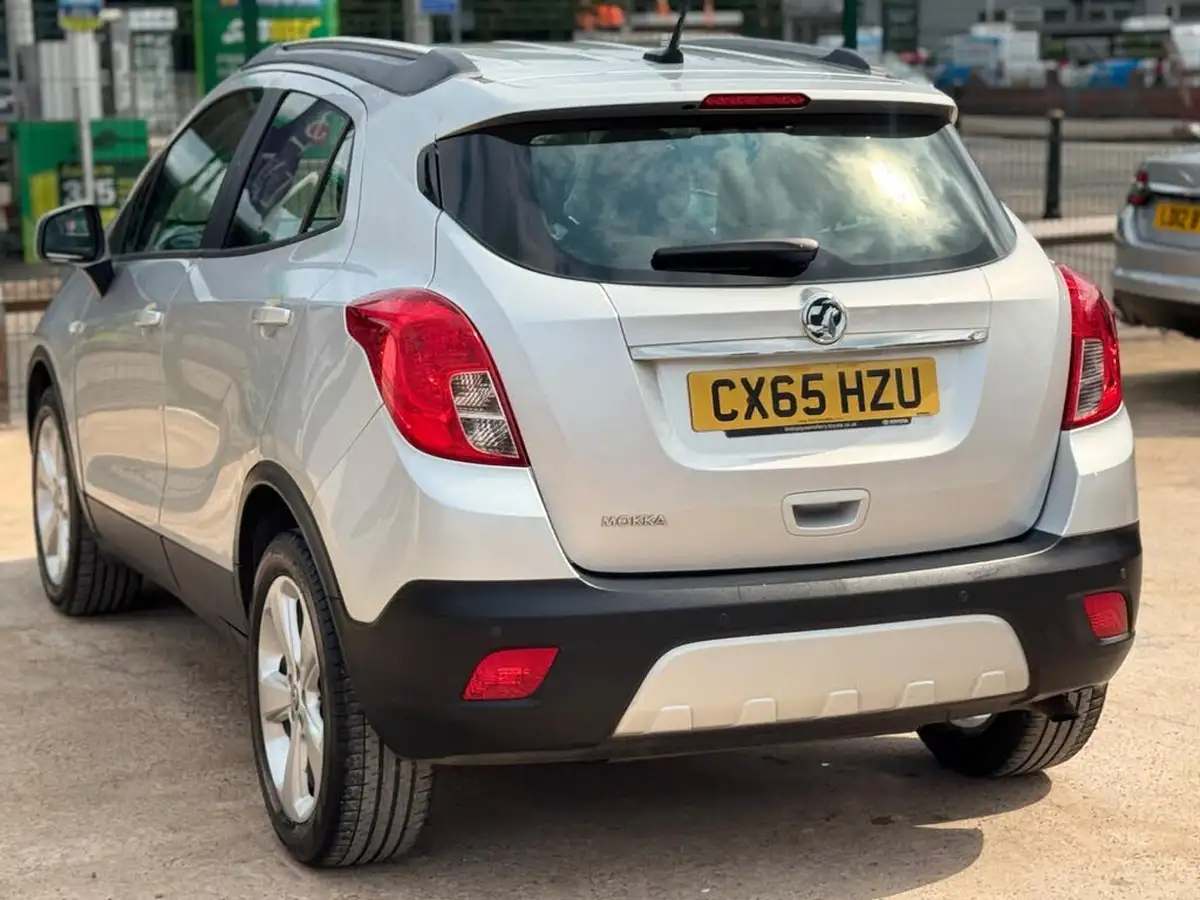 2015-vauxhall-mokka-16-tech-line-big-31