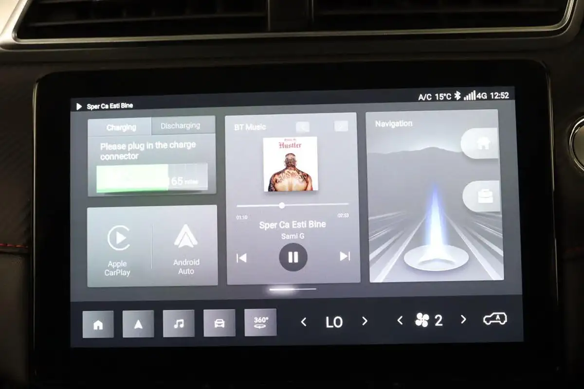 2022-mg-zs-suv-e-trophy-connect-ev-156ps-long-range-big-26