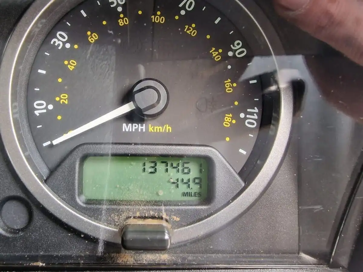 2009-land-rover-90-defender-24td-county-pick-up-big-10