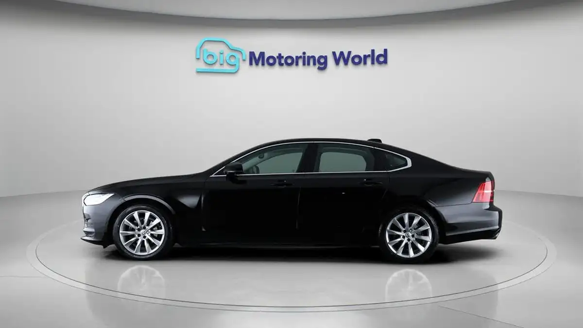 2020-volvo-s90-20-t4-momentum-plus-big-3