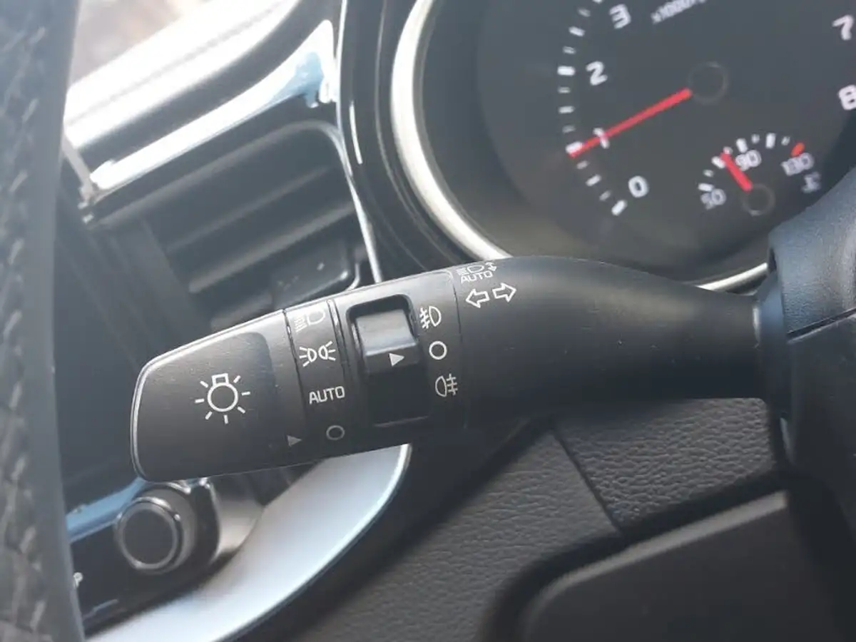2022-kia-xceed-10-t-gdi-connect-big-15