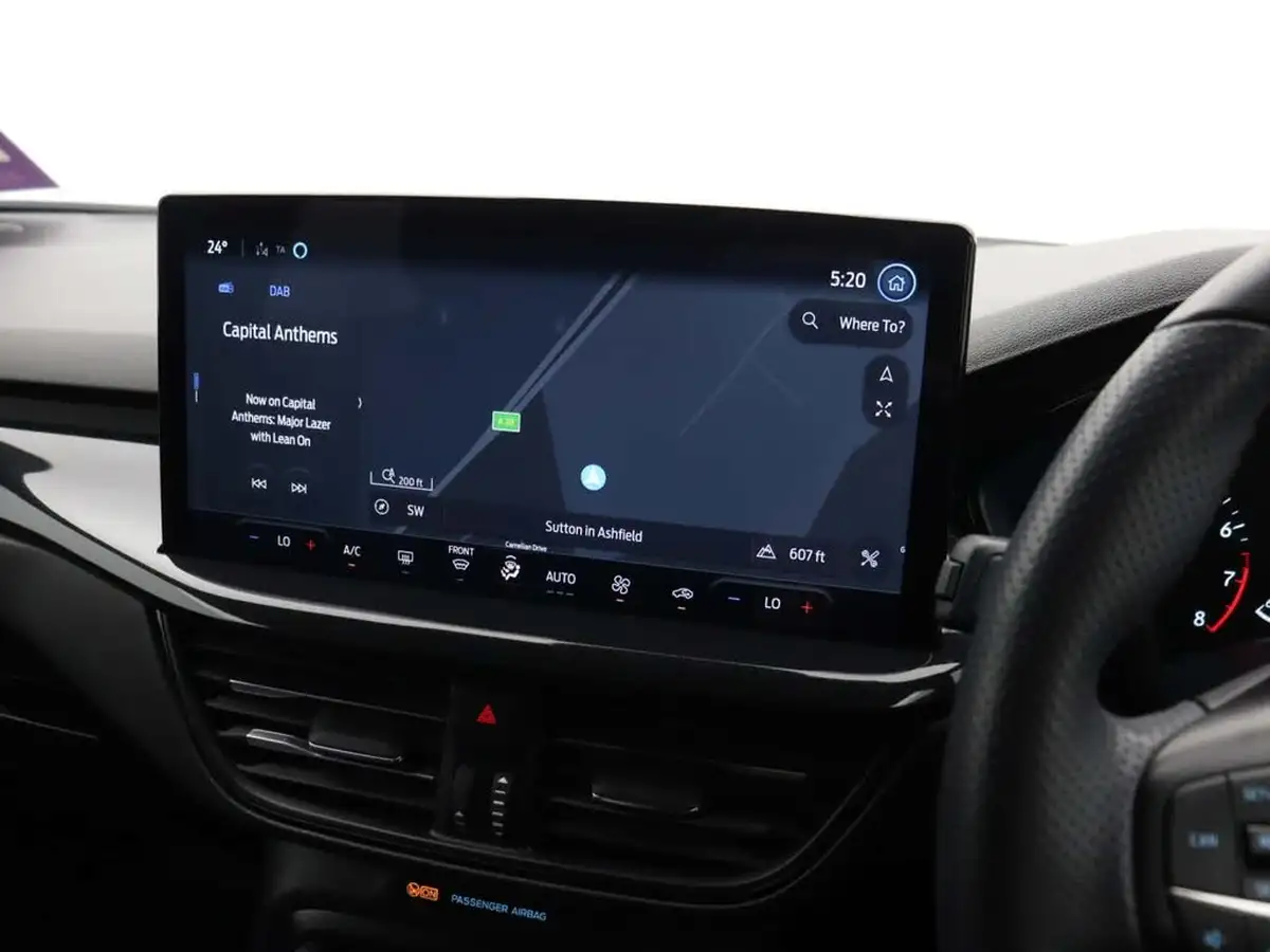2022-ford-focus-10t-st-line-125ps-estate-big-29