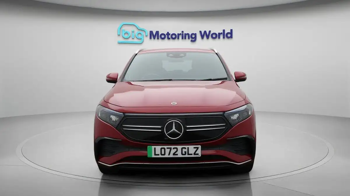 2023-mercedes-benz-eqa-e-eqa-300-amg-line-big-2