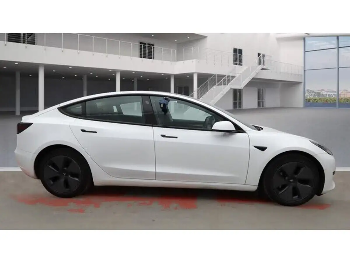 2021-tesla-model-3-e-standard-plus-big-3