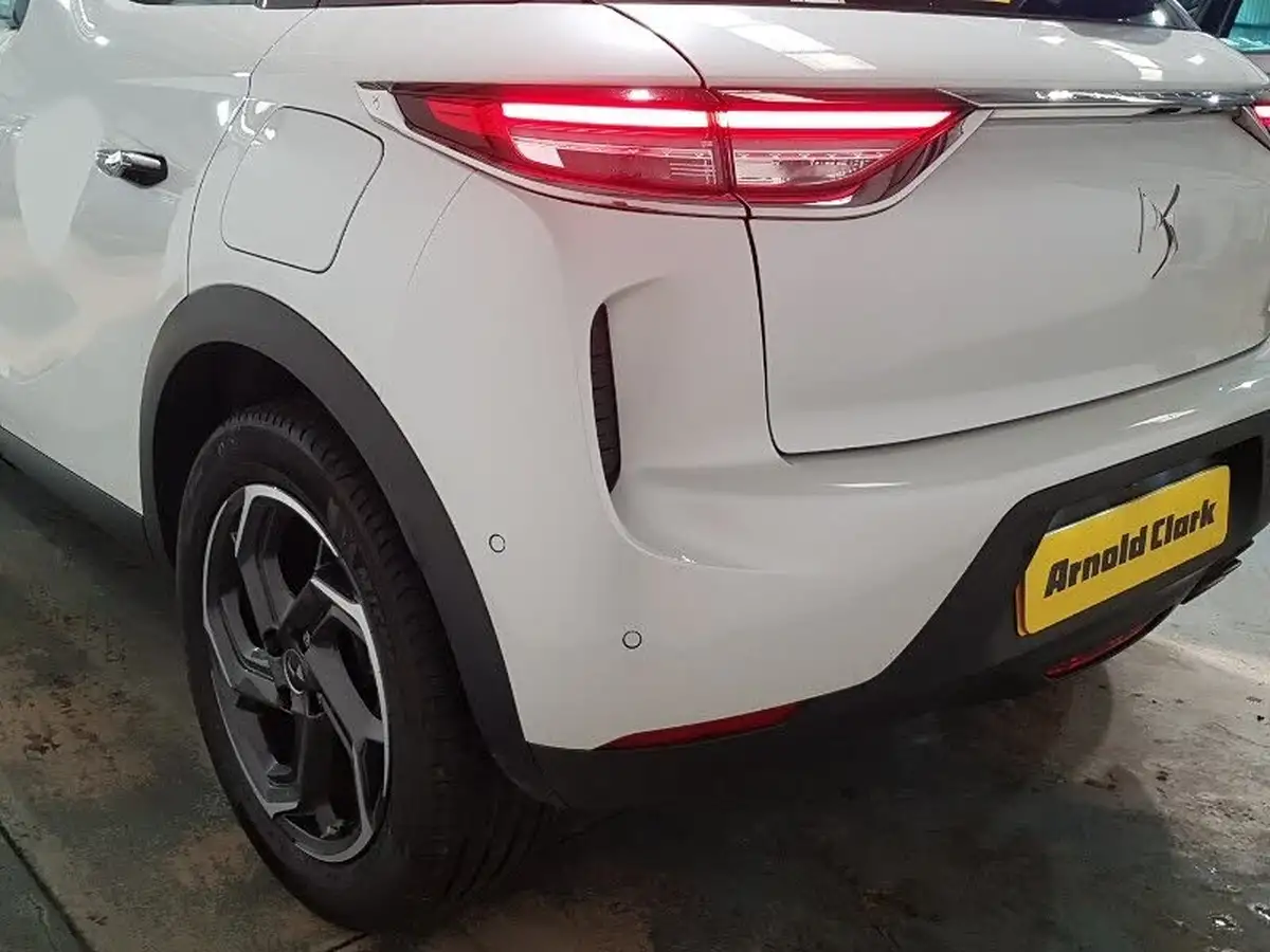 2022-ds-ds-3-crossback-12-puretech-rivoli-130ps-big-17