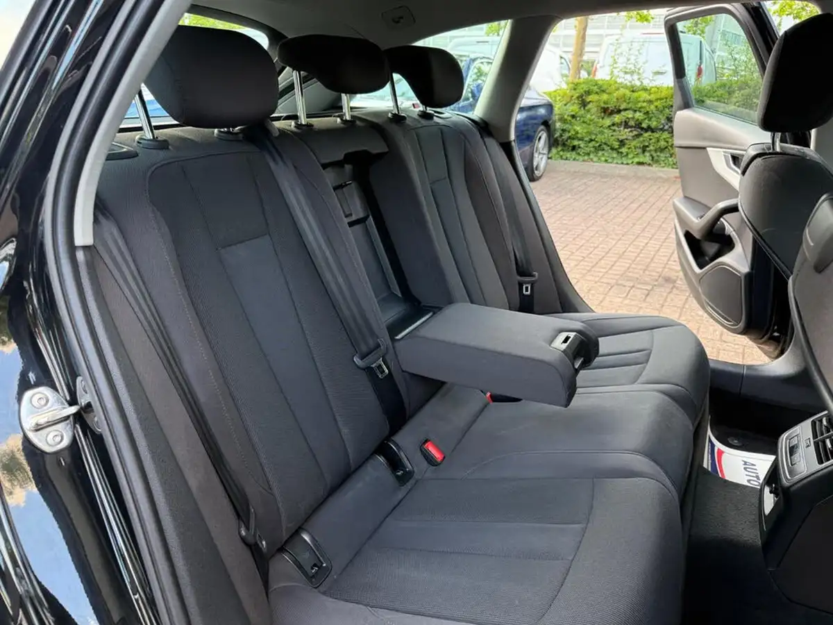 2016-audi-a4-avant-14-tfsi-sport-big-32