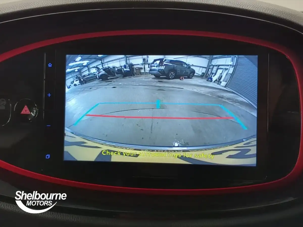 2024-toyota-aygo-x-10-vvt-i-undercover-cvt-big-29