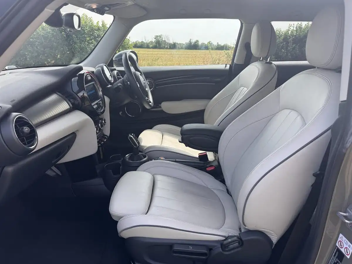 2019-mini-cooper-20-cooper-s-exclusive-189bhp-hatchback-3d-auto-big-10