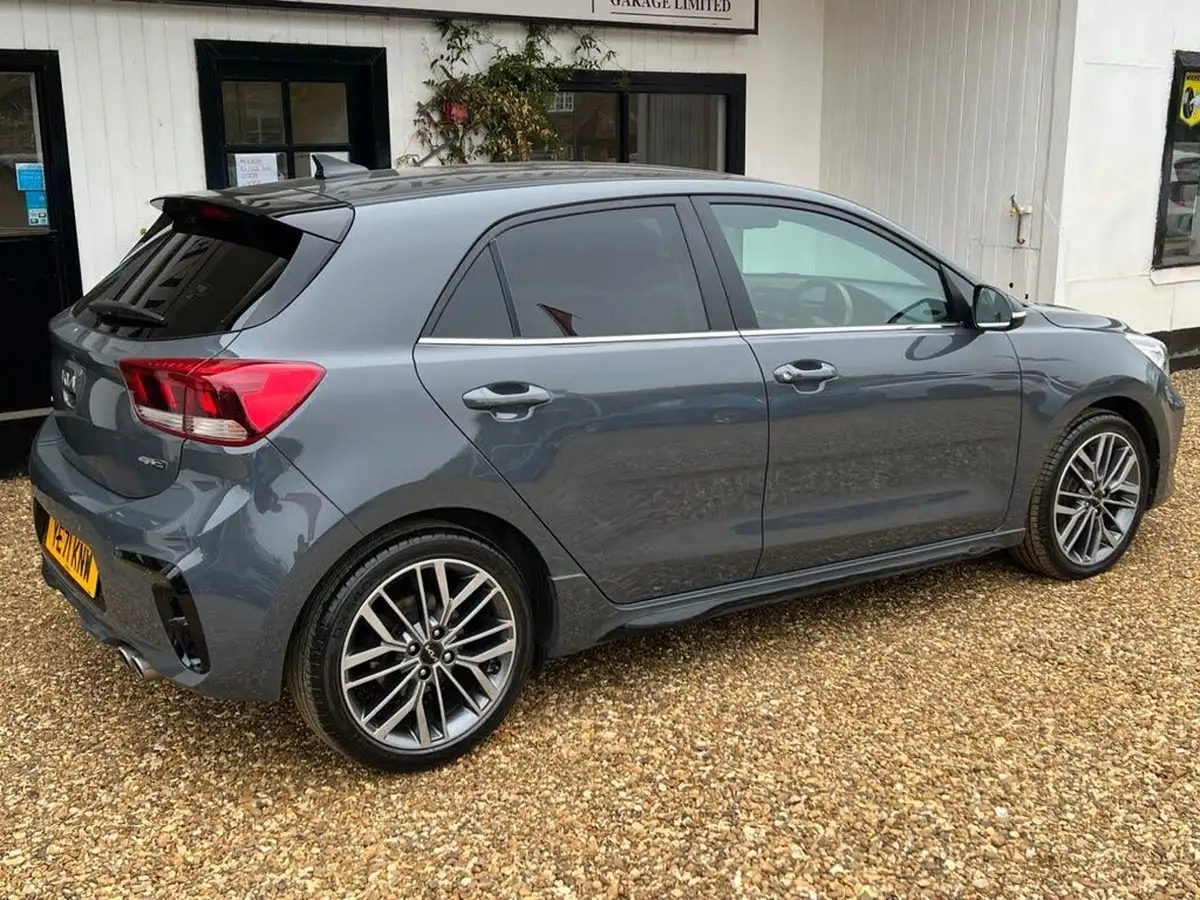 2021-kia-rio-10-t-gdi-gt-line-s-48v-big-5