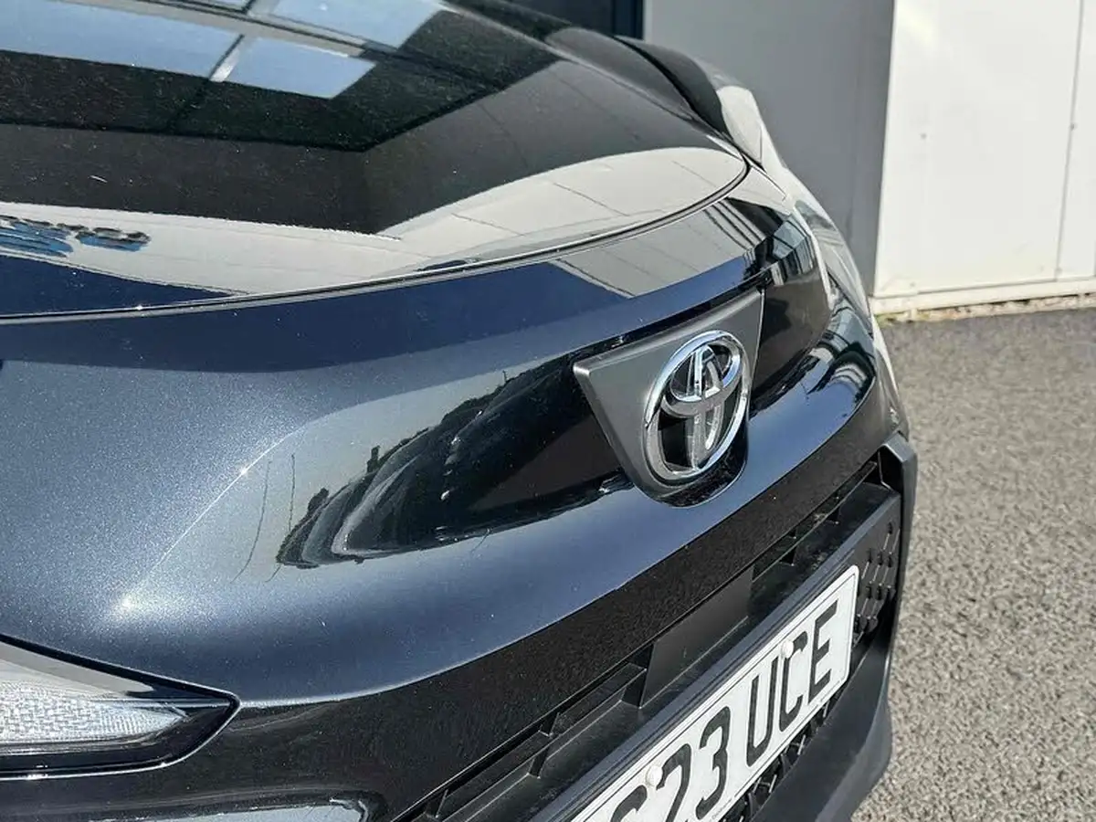 2023-toyota-aygo-x-10-vvt-i-pure-big-7