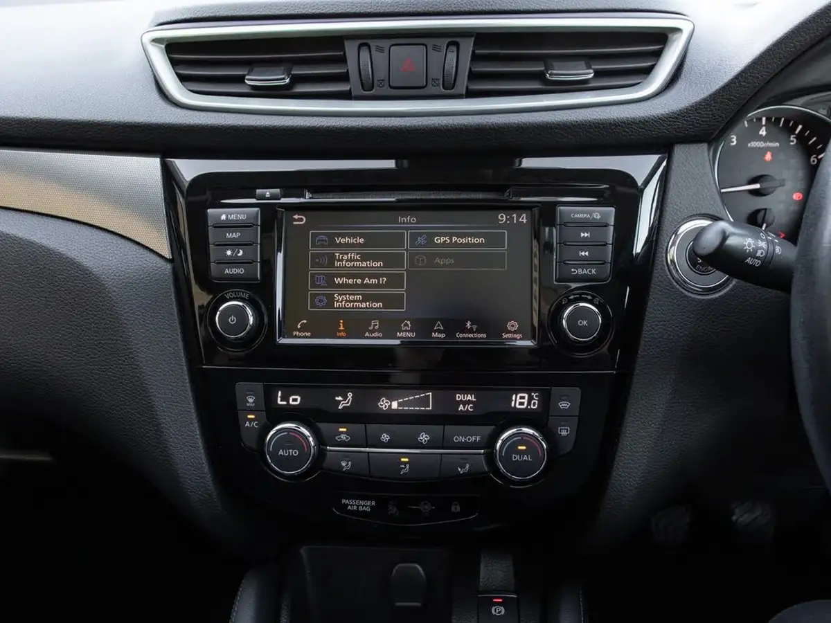 2019-nissan-qashqai-13-dig-t-tekna-140ps-big-23