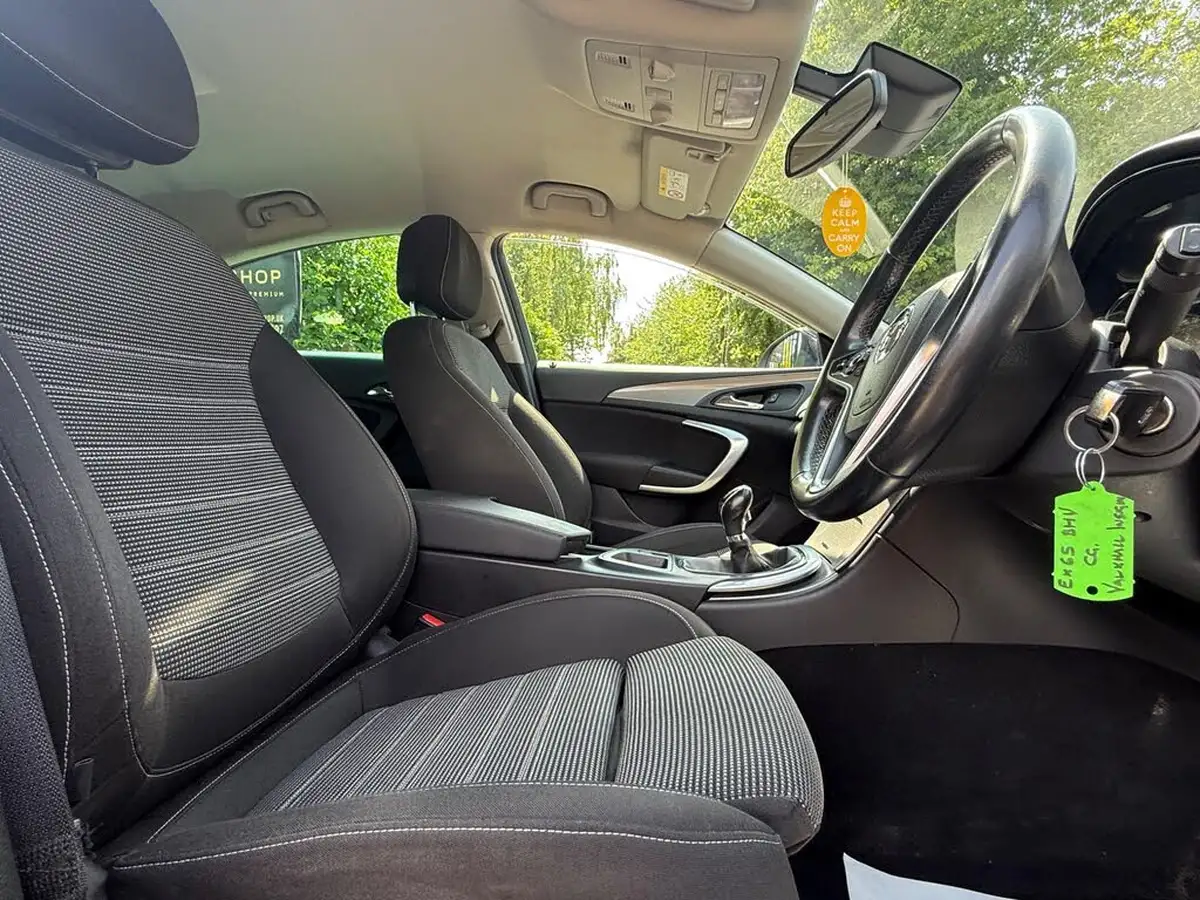 2016-vauxhall-insignia-16cdti-sri-ecoflex-ss-big-10