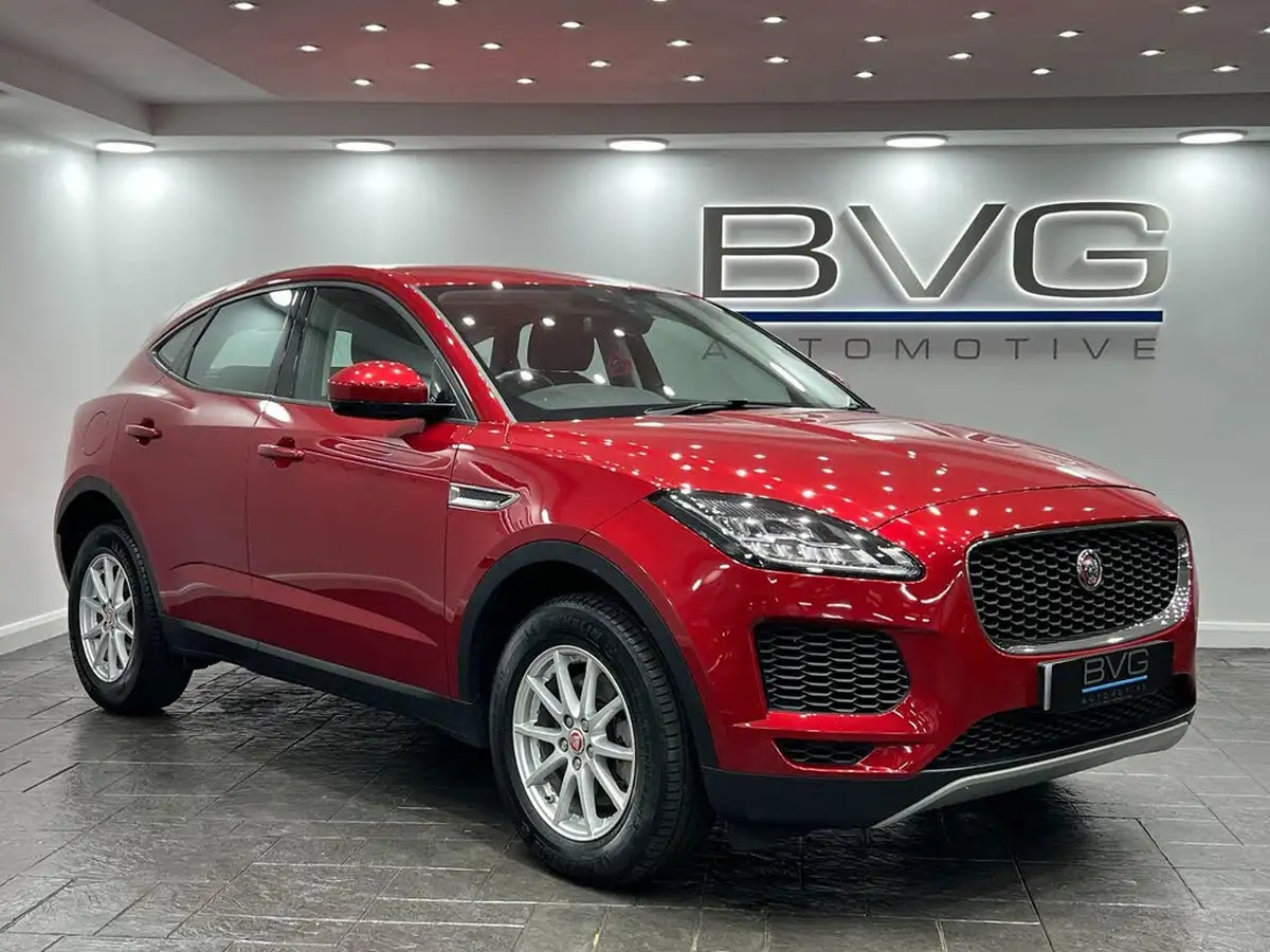 2018-jaguar-e-pace-20-i4d-150ps-ss-big-3