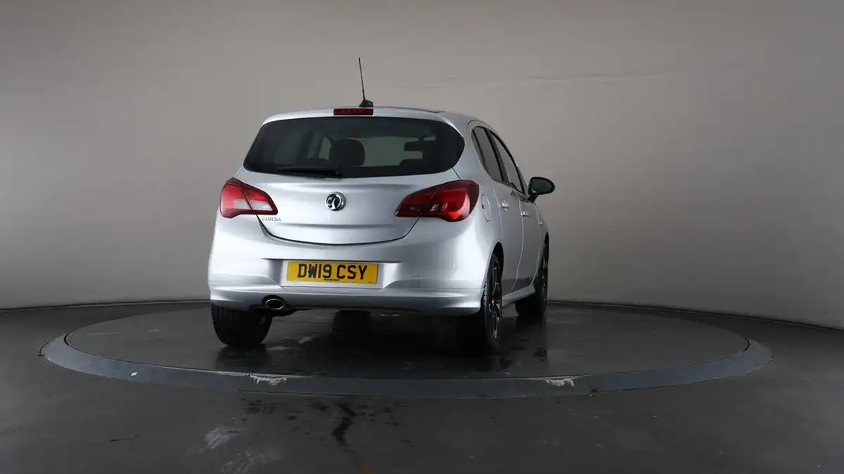 2019-vauxhall-corsa-14i-sri-vx-line-nav-black-90ps-5d-big-66