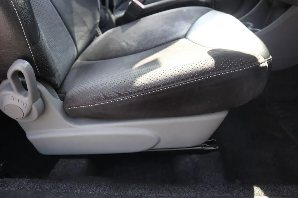 2011-toyota-aygo-10-aygo-ice-3d-big-43