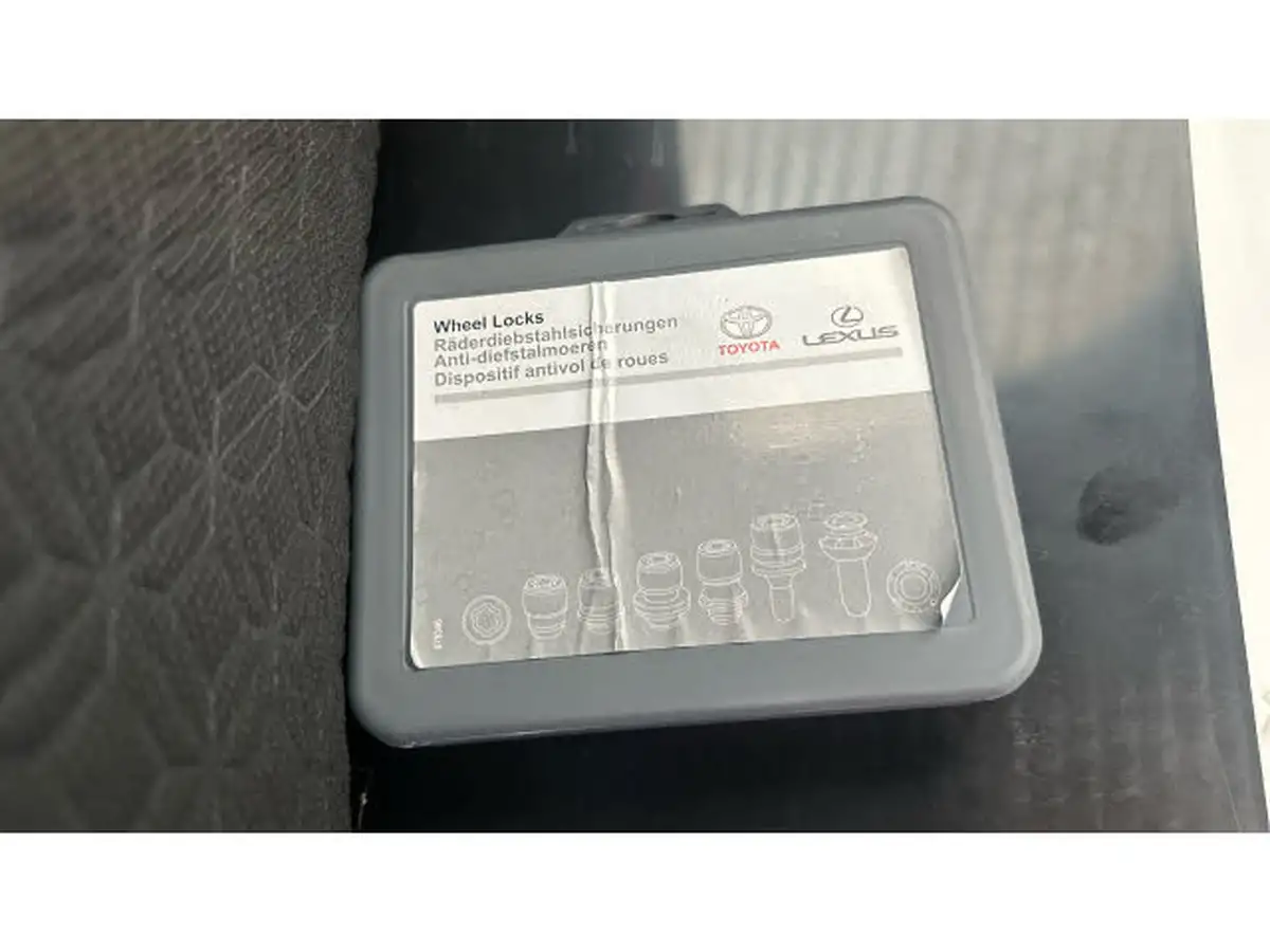 2024-toyota-aygo-x-10-vvt-i-edge-big-30