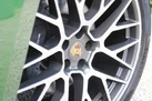2018-porsche-macan-small-39
