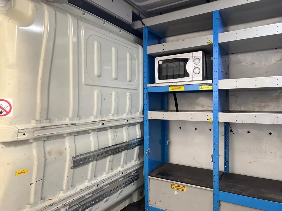 2015-fiat-ducato-23td-35-lh2-tecnico-big-20