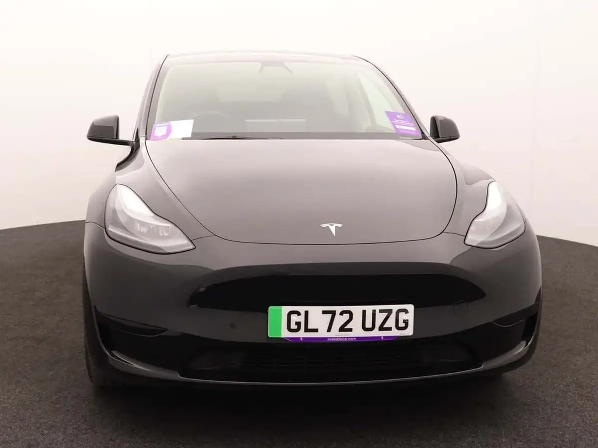 2022-tesla-model-y-e-rwd-big-1