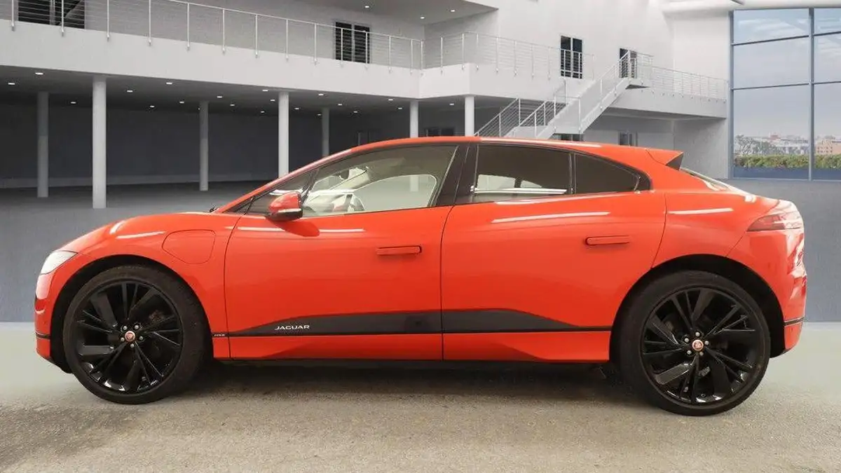 2019-jaguar-i-pace-ev400-hse-big-7