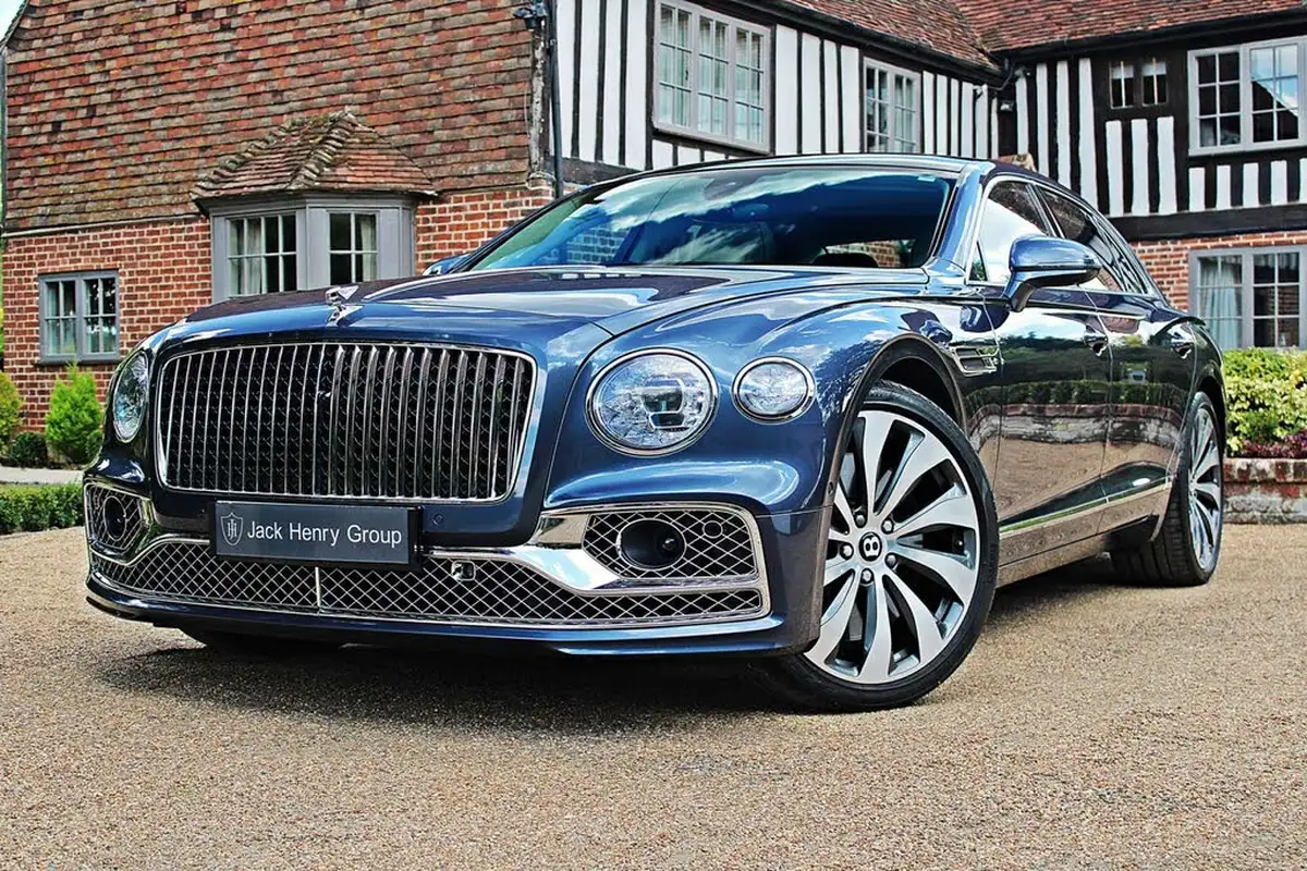 2021-bentley-flying-spur-60-w12-big-0