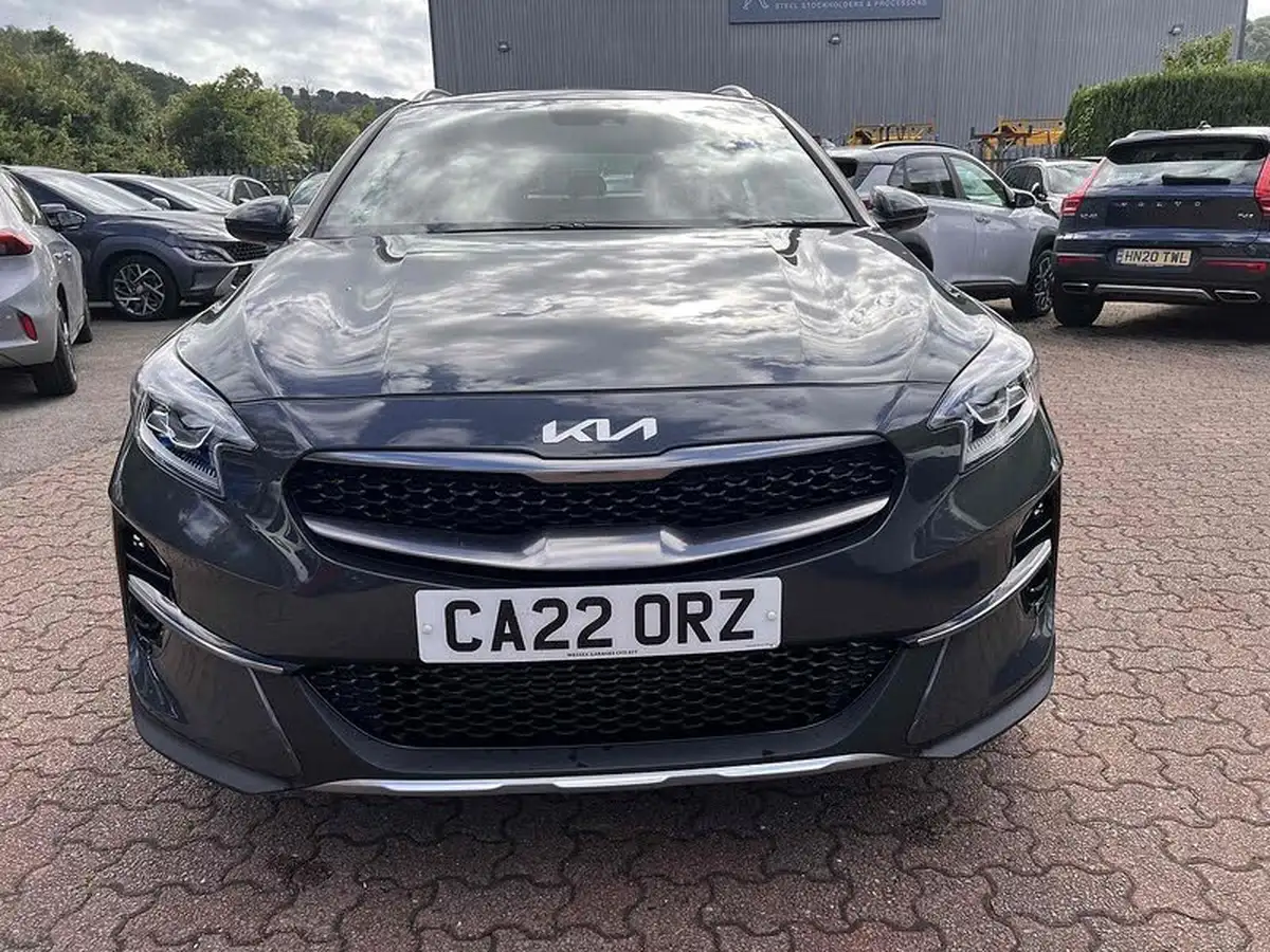 2022-kia-xceed-10-t-gdi-2-big-11
