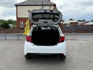 2016-toyota-yaris-133-icon-vvt-i-5d-small-10