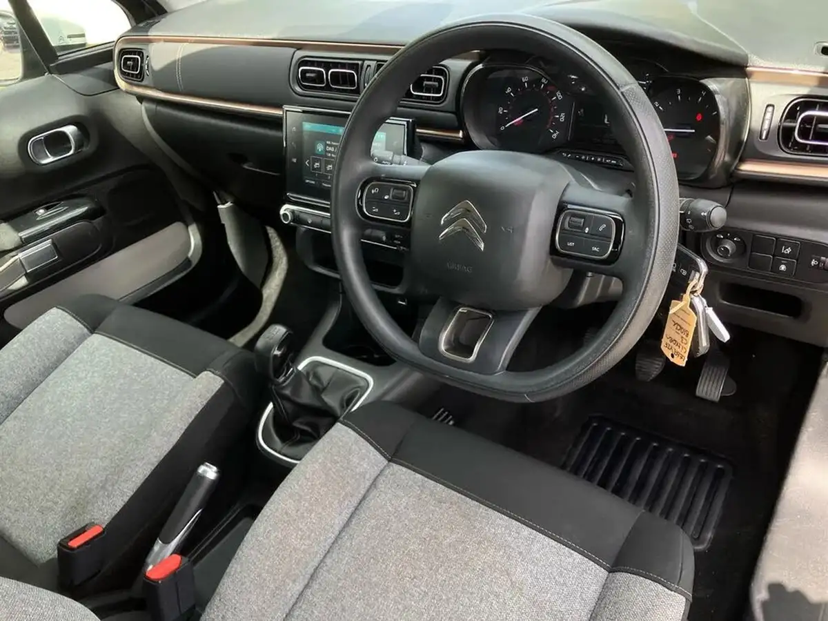 2019-citroen-c3-12-puretech-origins-83ps-big-8