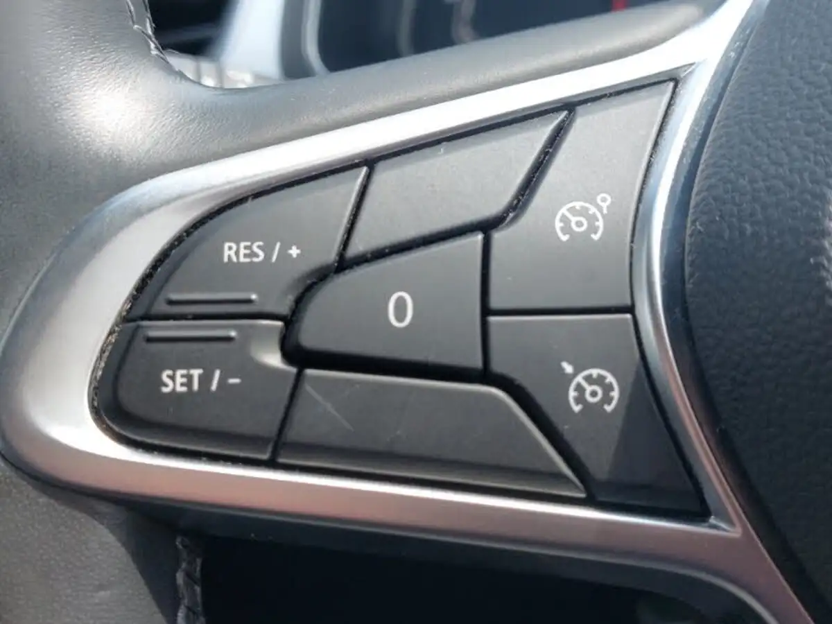 2021-renault-captur-10-tce-s-edition-90ps-big-15