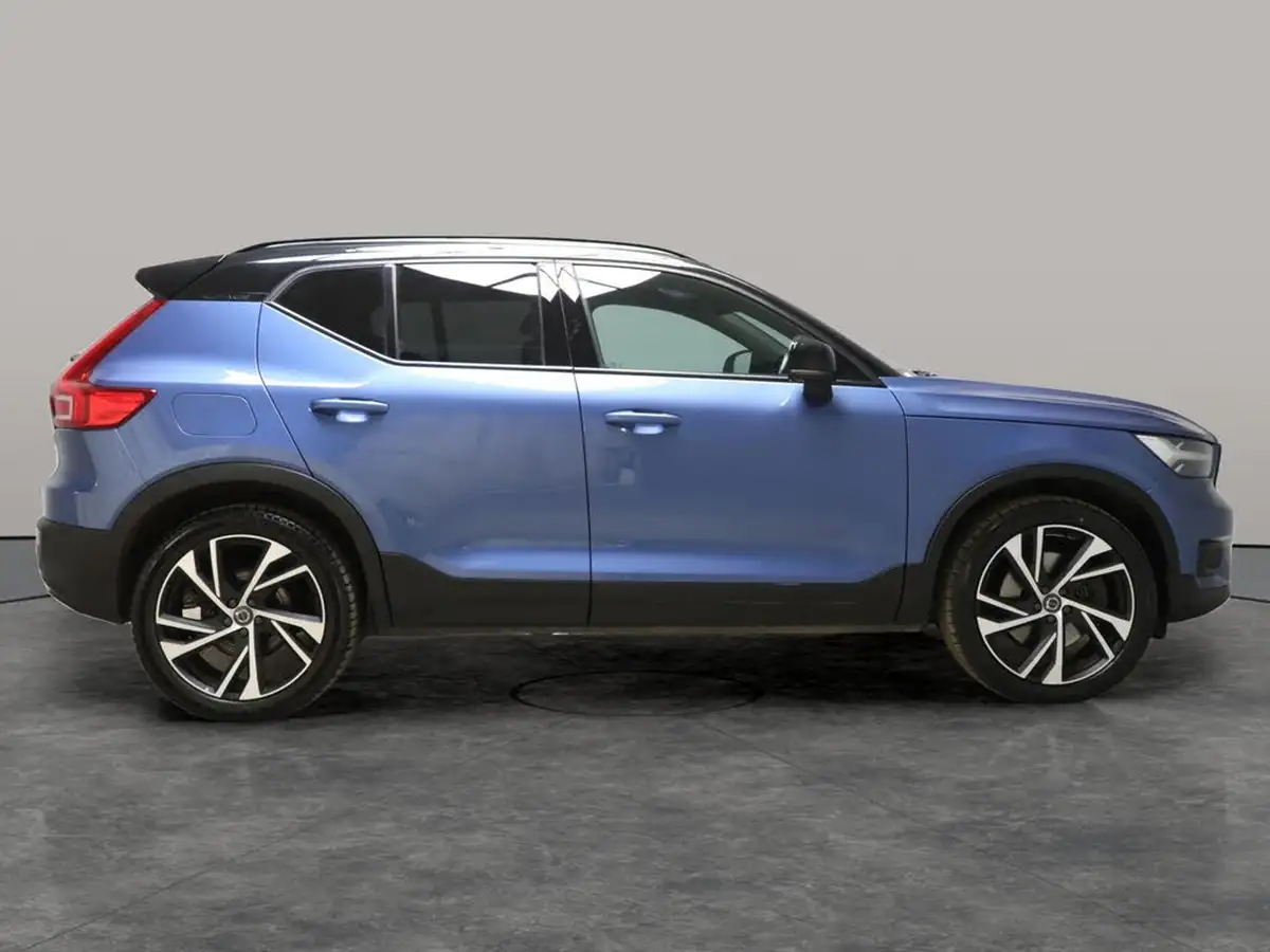 2021-volvo-xc40-15-t5-r-design-pro-262bhp-big-9