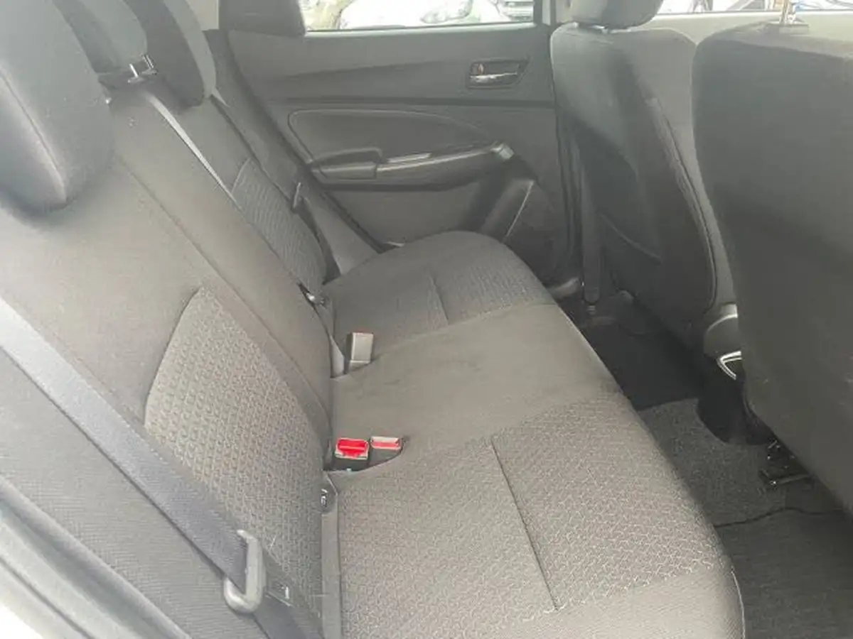 2023-suzuki-swift-12-dualjet-sz5-cvt-big-9