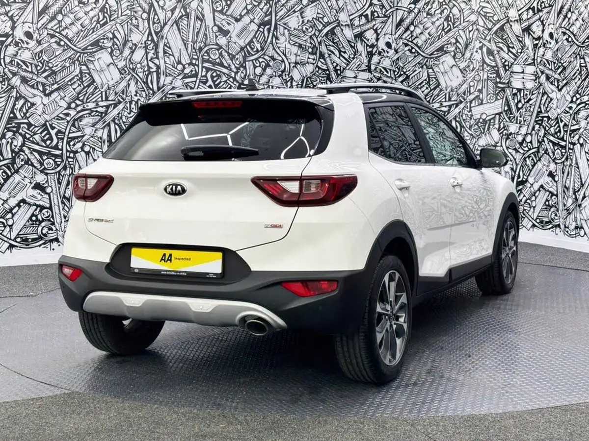 2020-kia-stonic-10-t-gdi-4-dct-big-10